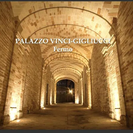 Marcheamore - Il Passaggio Segreto, Luxury Loft With Private Courtyard *