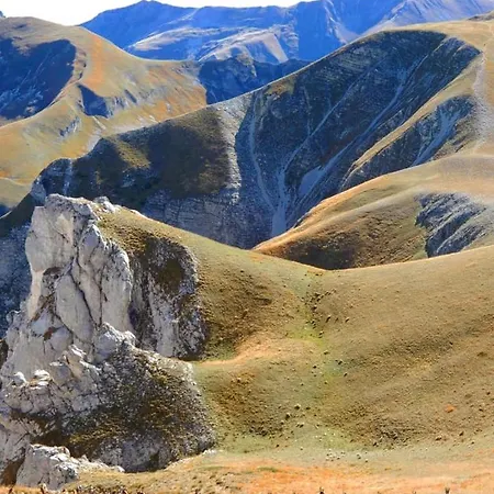 Marcheamore - Il Passaggio Segreto, Luxury Loft With Private Courtyard *